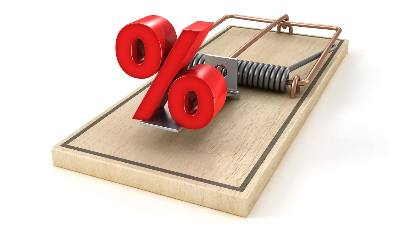 JEPI Income ETF Stumbles 3% Year-Over-Year, But One Number Is Spooking Investors