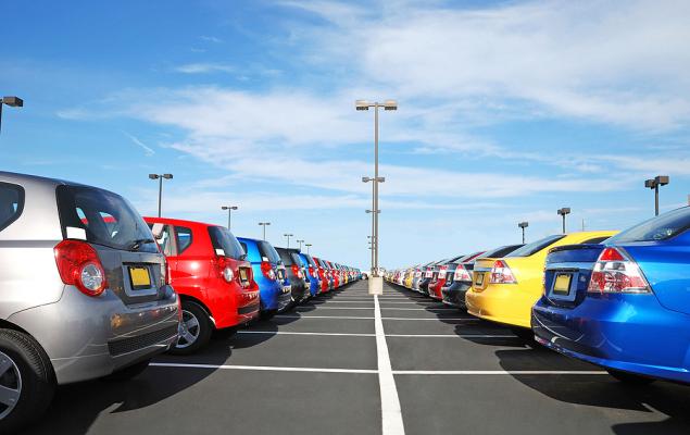 Lithia & Driveway Stock After Q3 Earnings: Buy, Hold or Sell?