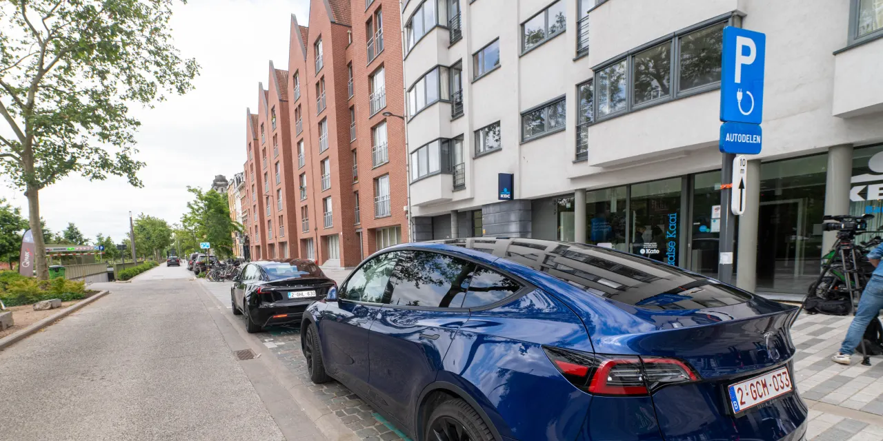 Your Tesla Drives Better Than You Do—and That’s Good News for the Stock