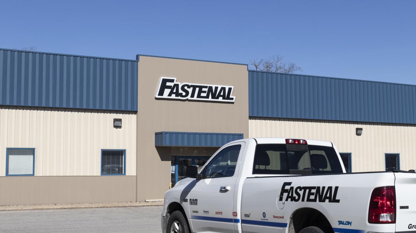 Fastenal: An Overlooked Industrial Gem to Unlock Decades of Steady Income