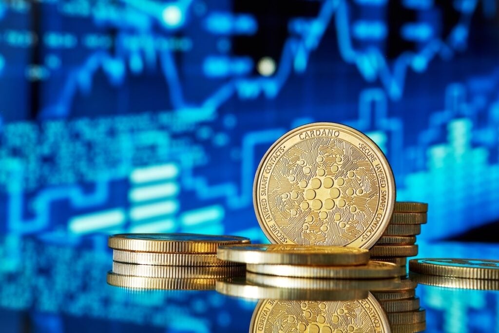 Cardano Tops Weekly Crypto Gainer Charts as ADA Soars 11% Over 7 Days — Bitcoin, Dogecoin Left in the Dust