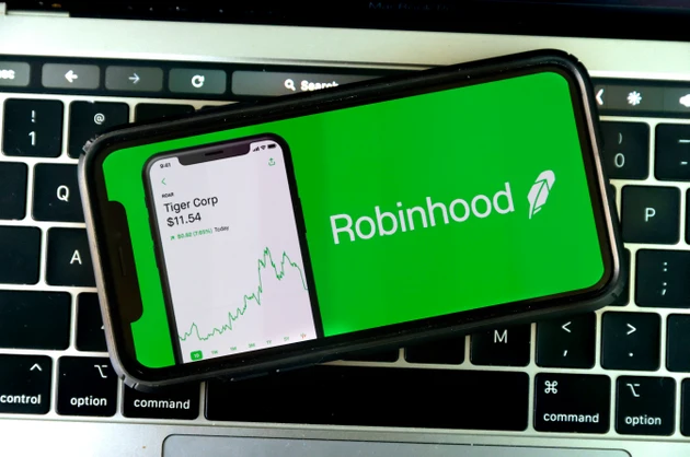 Robinhood stock drops after disappointing November trading volumes