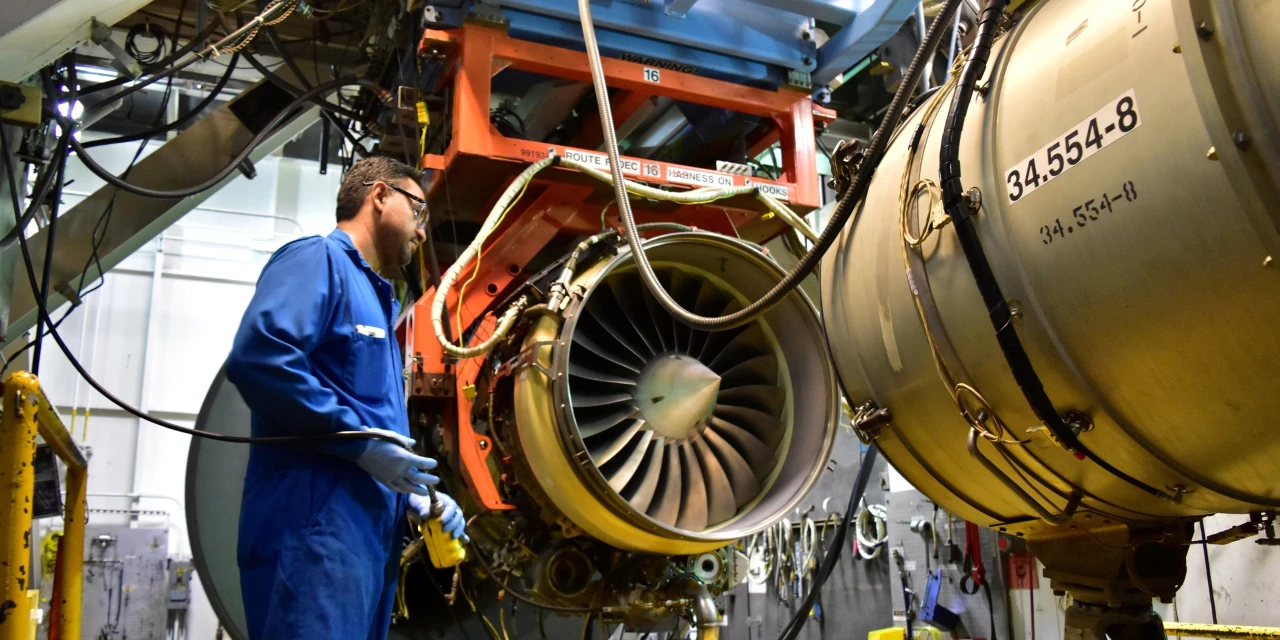 Honeywell Posts Higher Sales, Will Spin Off Aerospace Unit Sooner Than Expected