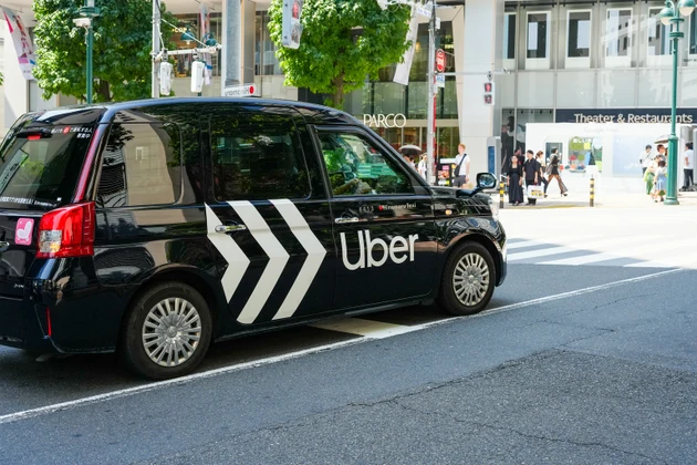 Uber investing $100M to build network of fast-charging AV stations