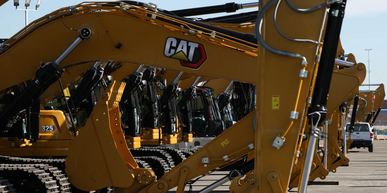 This Staid Dividend ETF Is Already Up 10% in 2026. Caterpillar Leads the Charge.