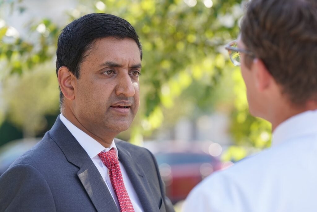 Trump Doing 'Free PR' For AI Bosses, Says Ro Khanna: He Also Let Xi Jinping 'Walk Away' Without Tech Treaty