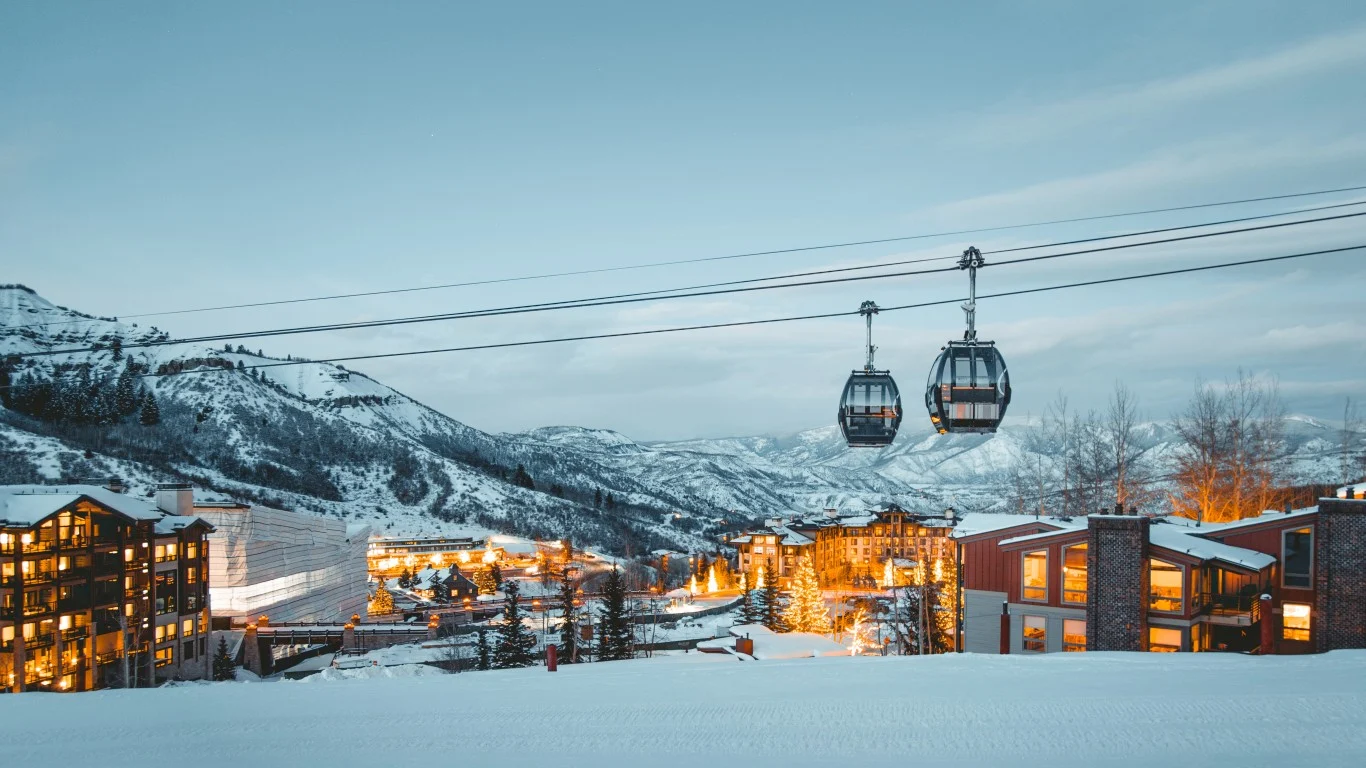 Vail Resorts' 6.47% Dividend Faces Weather Risk as Free Cash Flow Falls Short