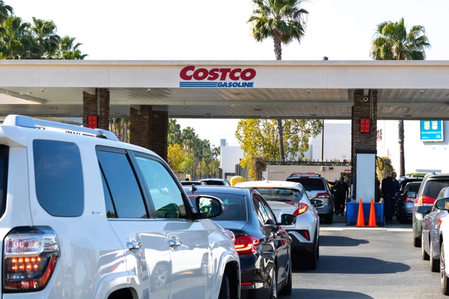 Costco sees record fuel sales volumes as shoppers look to save on gas
