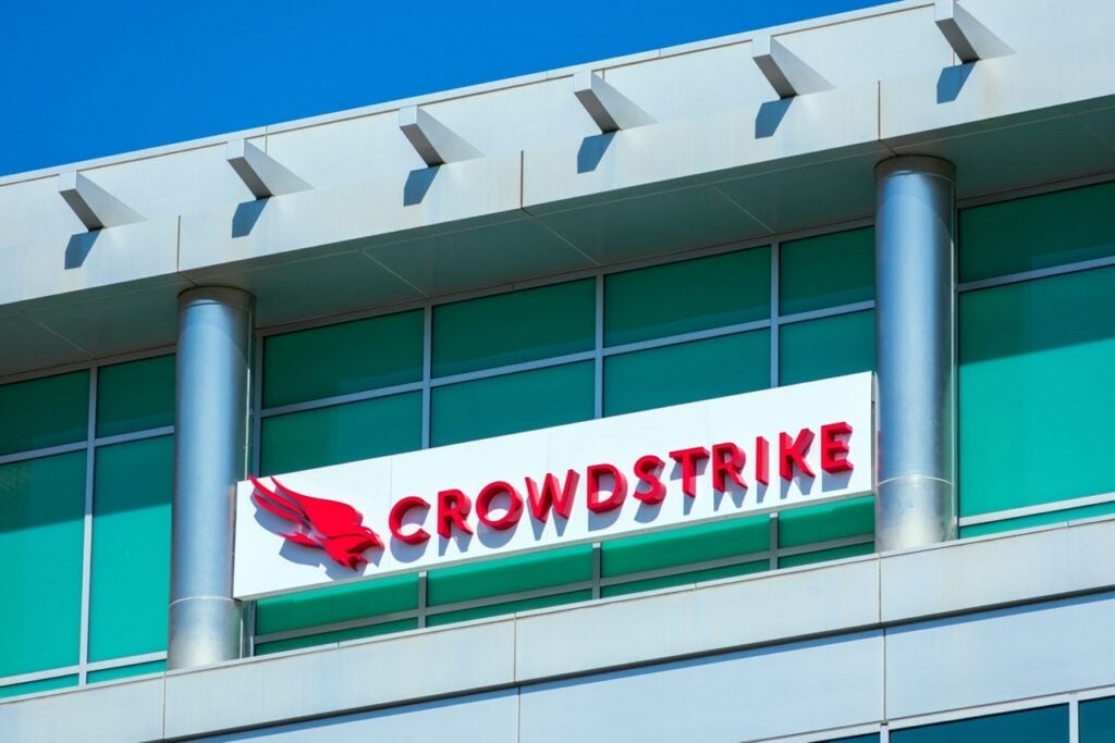 CrowdStrike Likely To Report Higher Q1 Earnings; These Most Accurate Analysts Revise Price Target Ahead Of Earnings Call