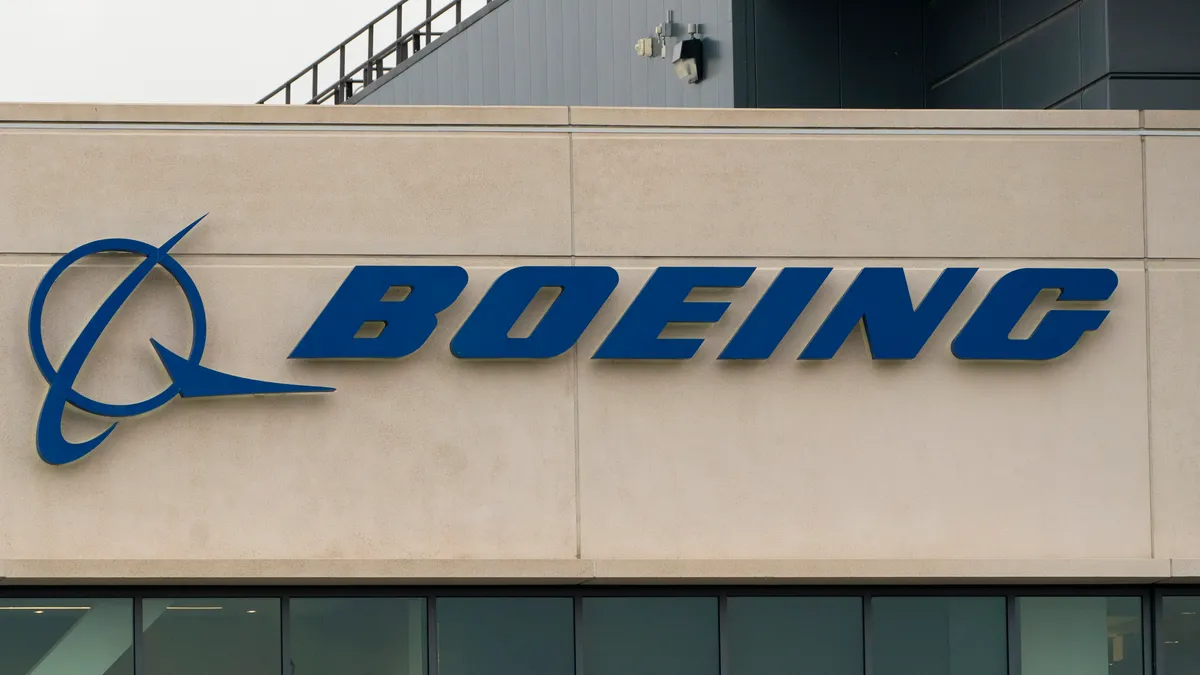 Boeing's Washington state layoffs to be effective the week before Christmas