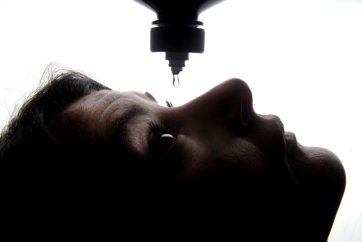 Alcon Gets Rare Sell Rating as BofA Flags Earnings Growth Risk