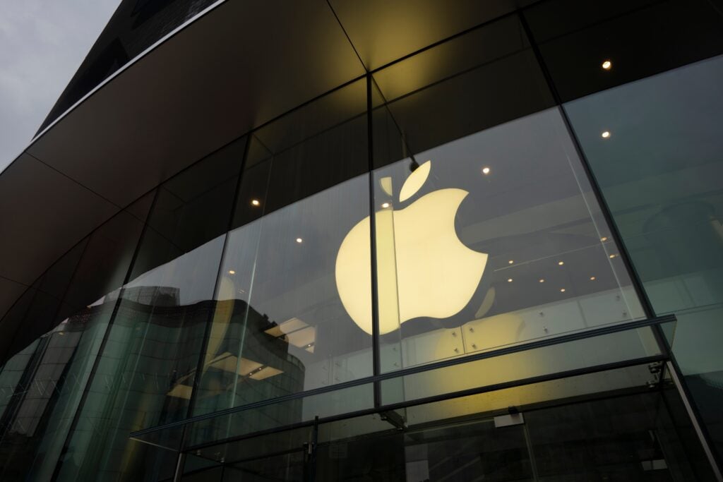 Gene Munster Sees AAPL Stock Slump as Temporary, Steve Jobs' Critique of Microsoft and More: This Week in Appleverse