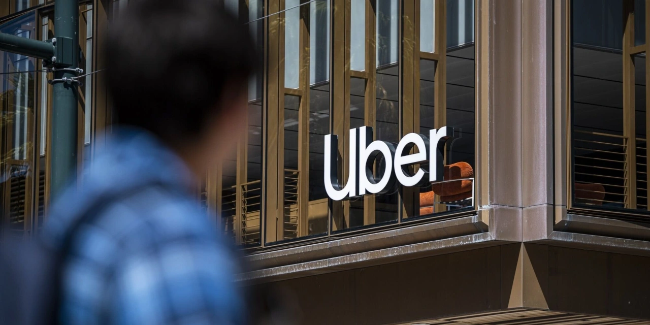 Corporate America Is Axing the ‘Micro-Team’ Boss