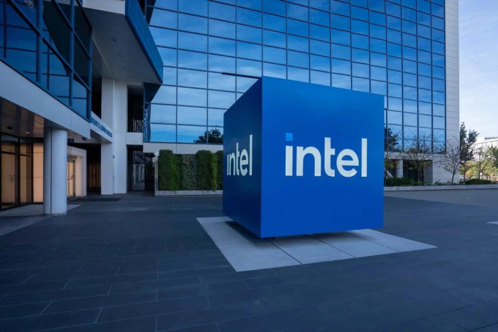 Intel's Next-Gen AI Tech Steals The Show At Computex 2025