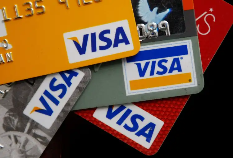 Visa snaps six straight sessions of gains