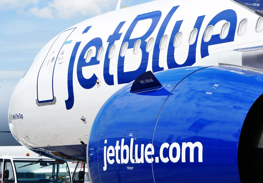 JetBlue Stock Falls After Sub Par 2025 Performance, But CEO Signals Comeback