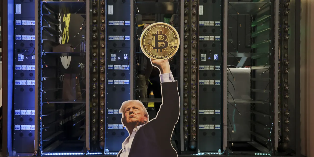 A key cryptocurrency bill could flop because of Trump’s crypto ventures and banks’ objections