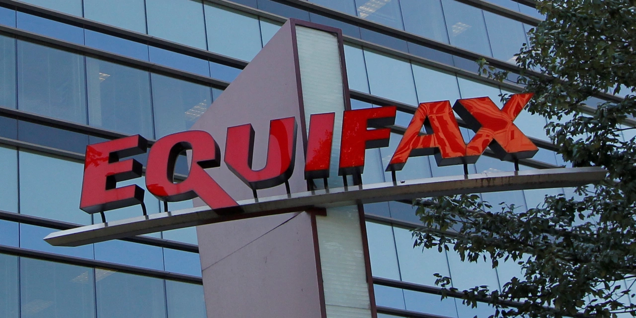 Equifax Revenue Rises Despite Weak Hiring, Mortgage Markets