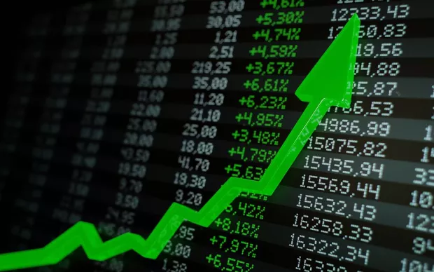 KMI Q3 Earnings Beat Estimates on Natural Gas Pipeline Strength