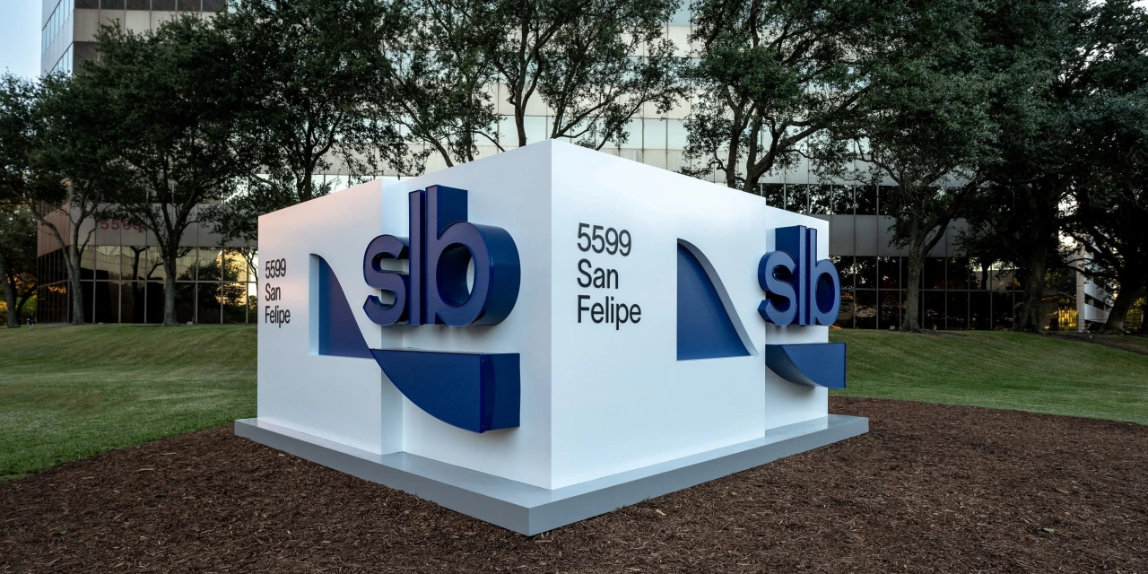 SLB Profit Falls as Iran War Disrupts Operations, Clouds Outlook