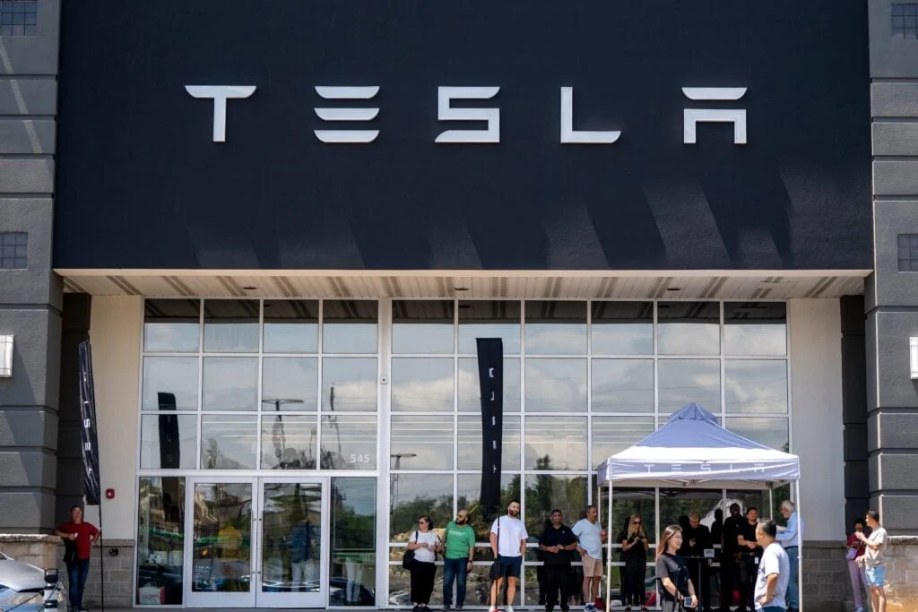 After Michael Burry, This Top Fund Manager Says Tesla Stock Is At Least 5X Overpriced, Pegs Fair Value At $80 A Share