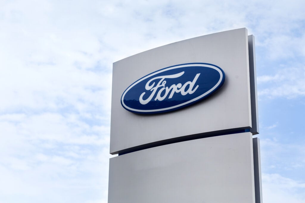 Ford Motor Stock Dips Friday: What's Driving the Post-Earnings Reset?