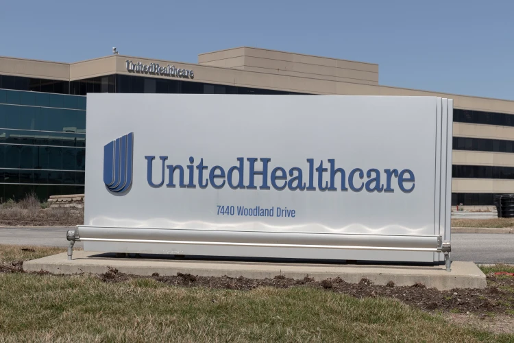 UnitedHealth is said to step up lobbying of Trump allies amid federal probes