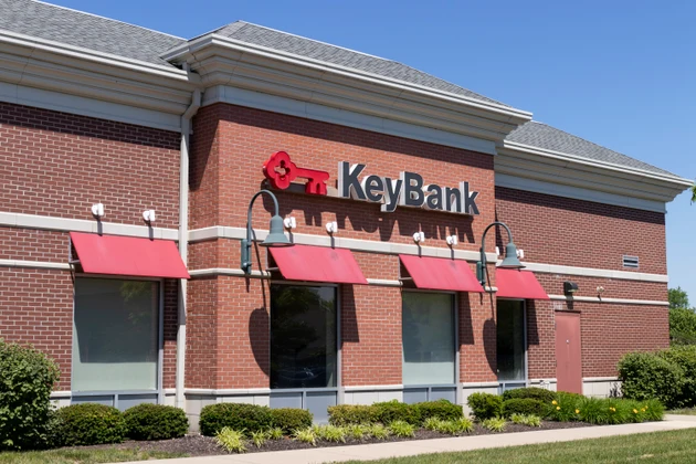 KeyCorp's Q2 revenue hit by weaker-than-expected noninterest income, margin trails consensus