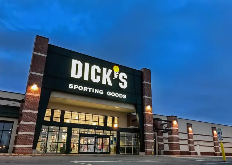 Sen. Warren asks regulators to consider blocking Dick's-Foot Locker deal - report