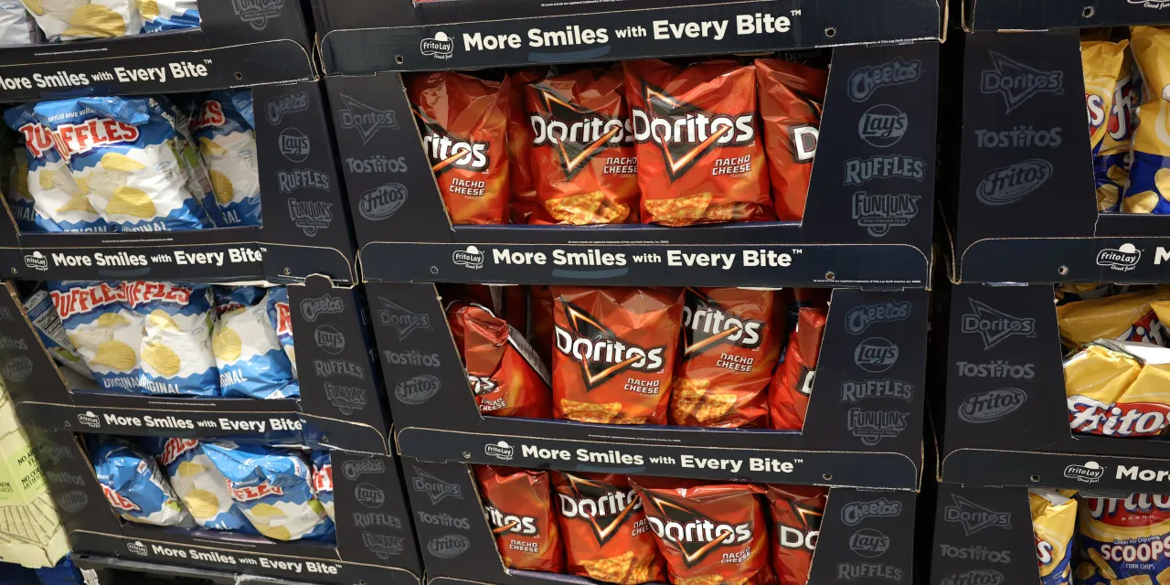PepsiCo plans to raise prices on sodas, chips and dip — and that has Wall Street worried