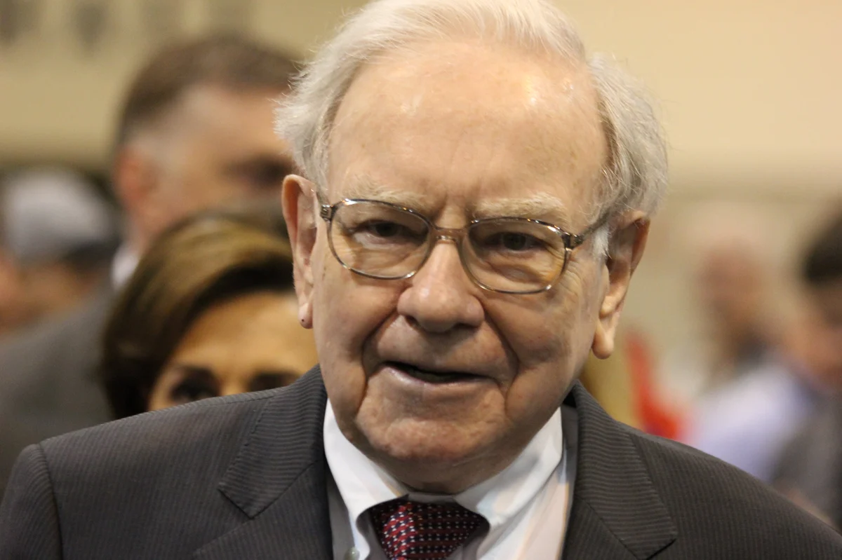 Step Aside, Coca-Cola and Bank of America: There's a New Apple of Berkshire Hathaway's Eye, and It's a Virtual Monopoly