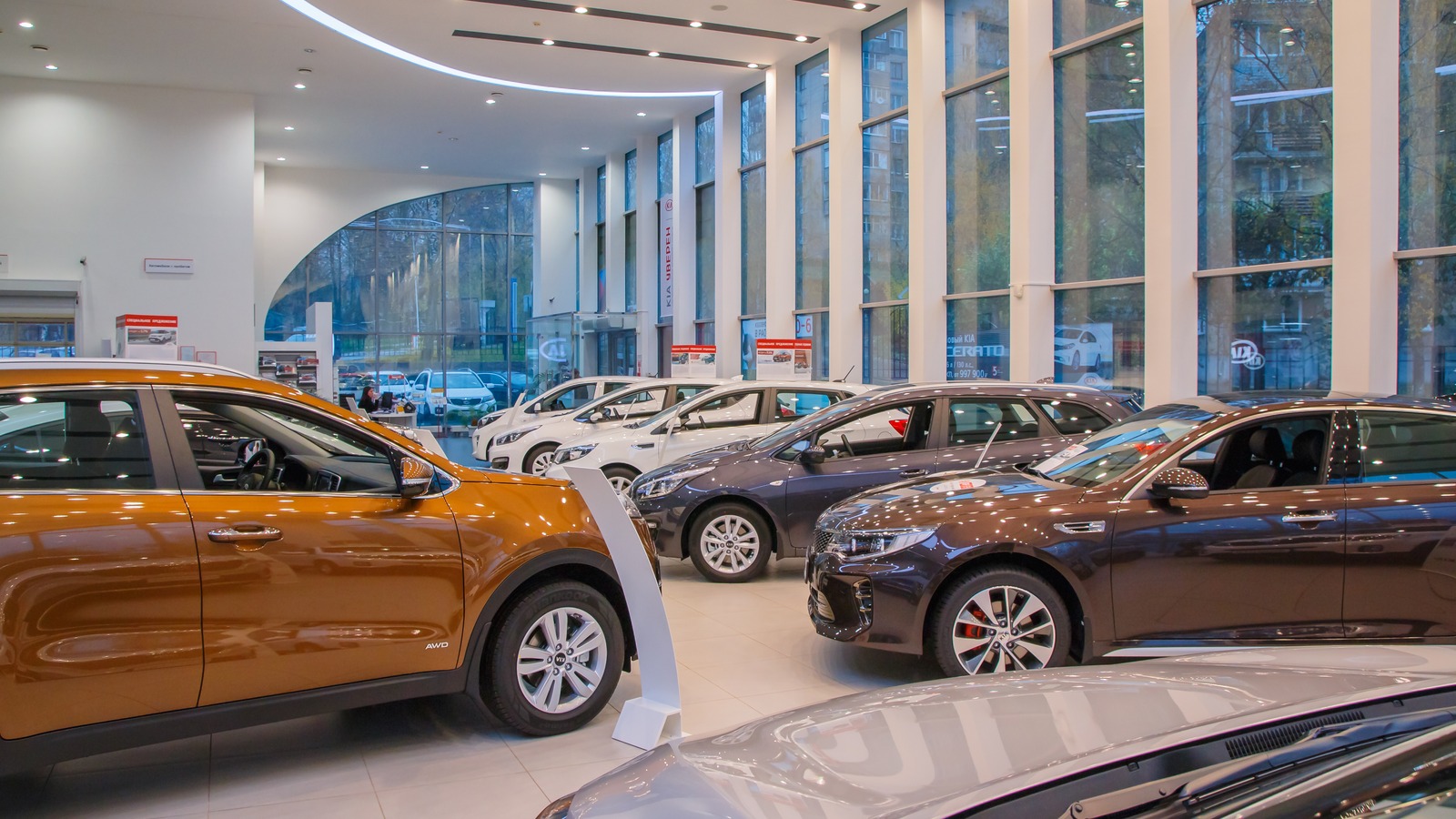 Group 1 Automotive Stock Looks Reasonable On $1.25B Notes Deal
