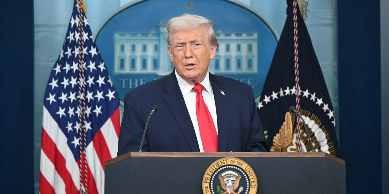 Trump Pushes a Crypto Bill as Congressional Negotiations Stall Out