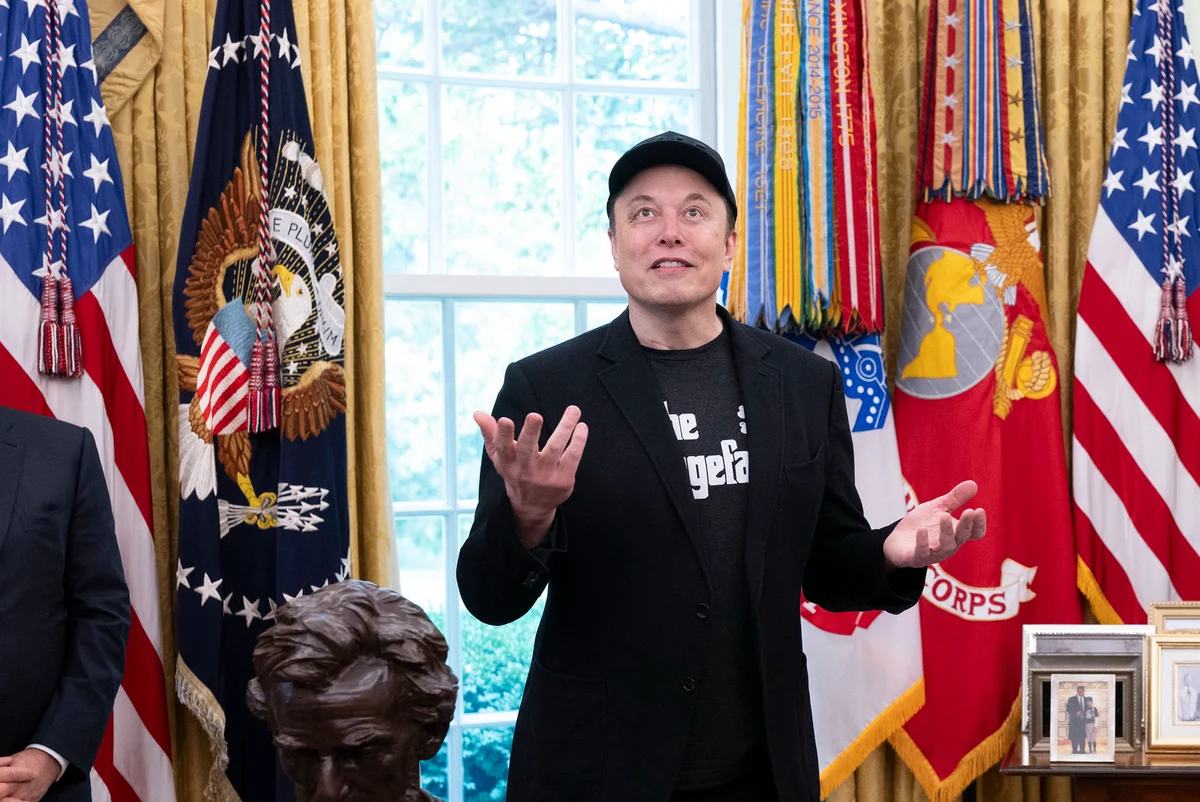 Elon Musk Says SpaceX Has a Massive Competitive Advantage in AI That Amazon, Google, and Microsoft Can't Touch