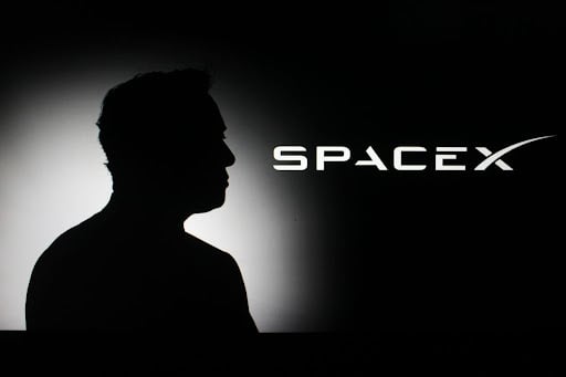 SpaceX's Starlink Mobile Plans to Take 'Quite a Few' T-Mobile, Verizon, AT&T Customers