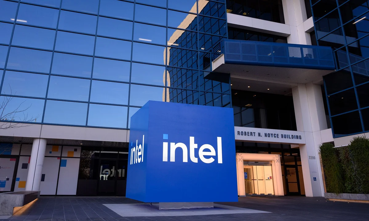 Why Intel Stock Popped on Monday