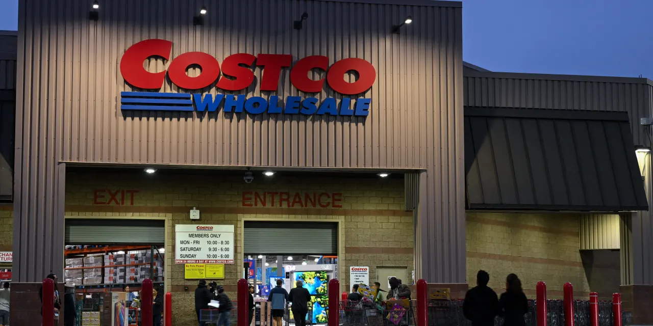 Shoppers seeking a tariff refund from retailers are likely out of luck