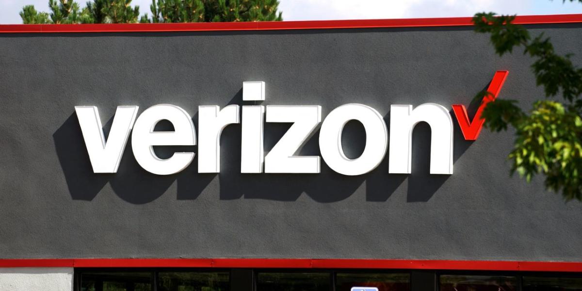 Verizon Communications Shares Fall on 2Q Revenue Miss