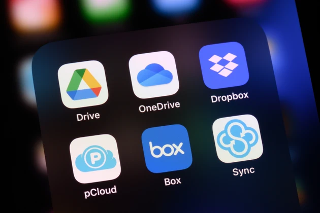 Dropbox shuffles executives; Alkarmi to replace co-founder Houston as CEO