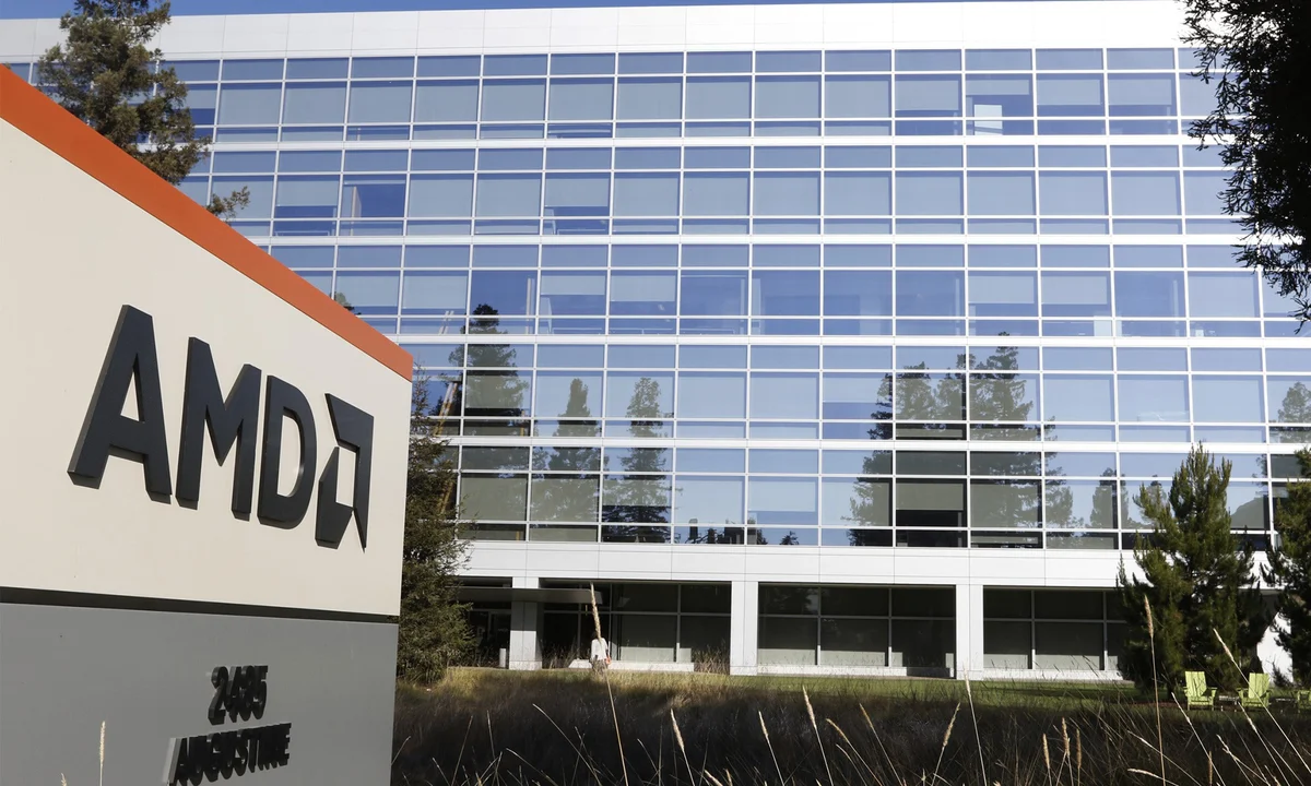 AMD vs. Broadcom: The Better AI-Chip Stock to Buy After the Sell-Off