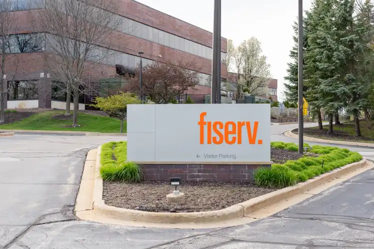 Fiserv upgraded to Overweight at Stephens on robust earnings outlook, Clover strength