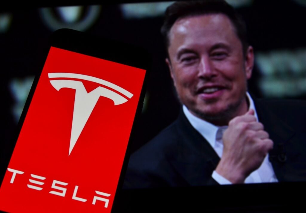 Tesla Needs 20,000 Robots to 'Self-Play' in Order to Improve: Musk