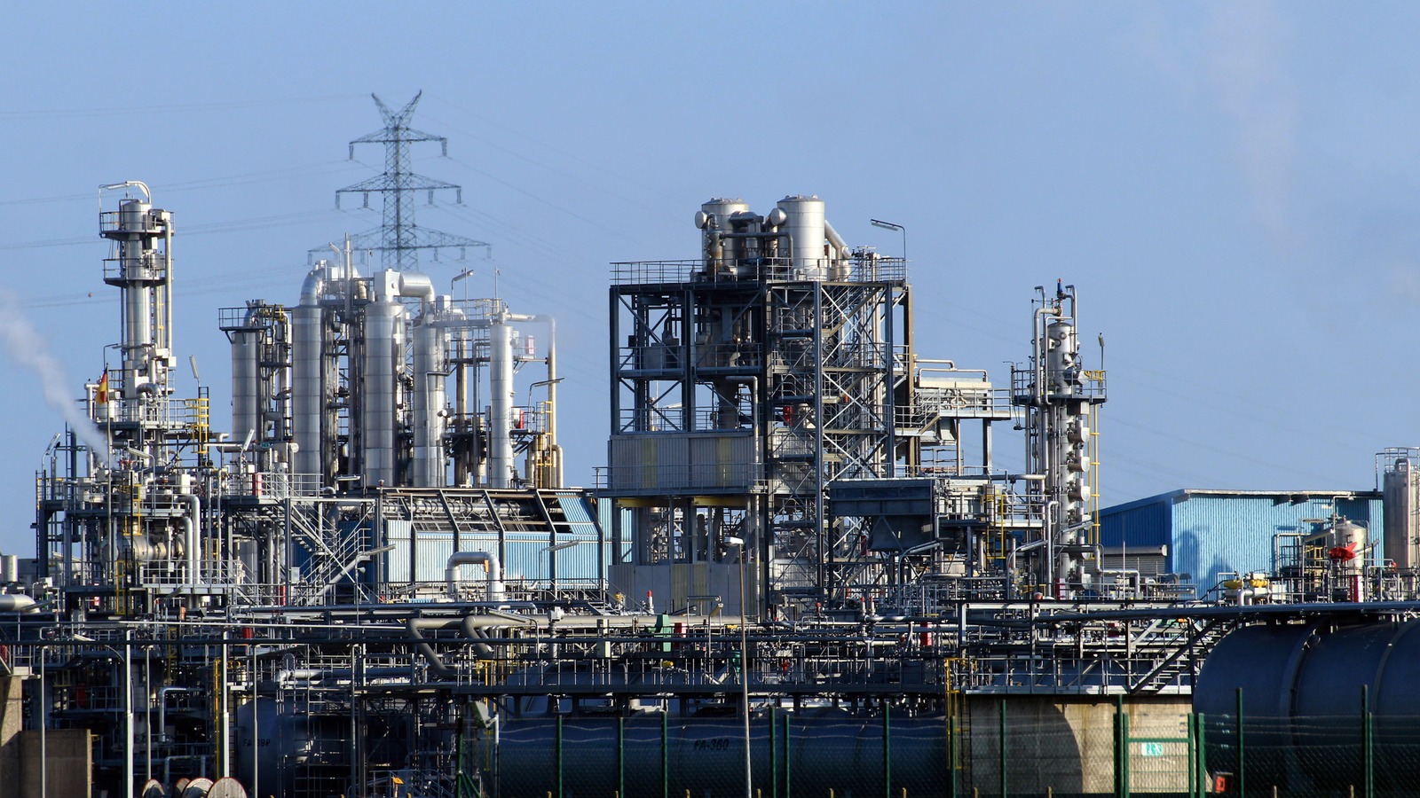 Is REX American Resources Undervalued Following A Fresh P/E Reassessment?