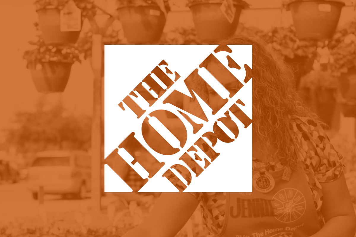 Home Depot Yields More Than 3x the S&P 500. Here's the Effect on a $10,000 Investment.