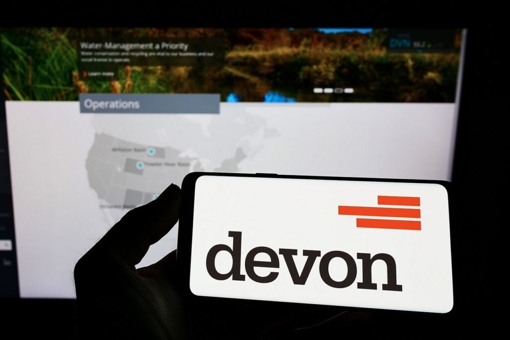Devon Trending After Activist Investor Urges Company to Explore a Sale
