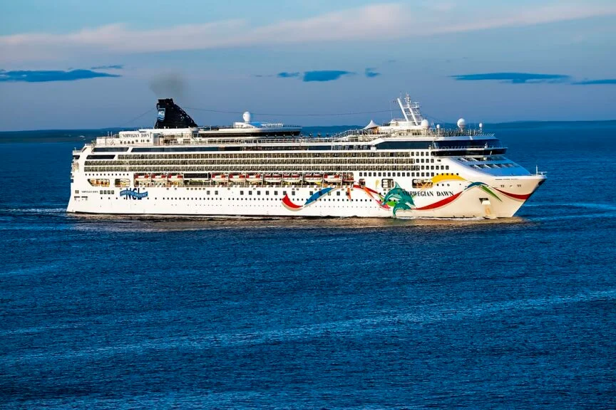 Norwegian Cruise Line Guidance 'Falls Short Of High Expectations': 4 Analysts Dive Into Q1 Earnings - Norwegian ... - Benzinga
