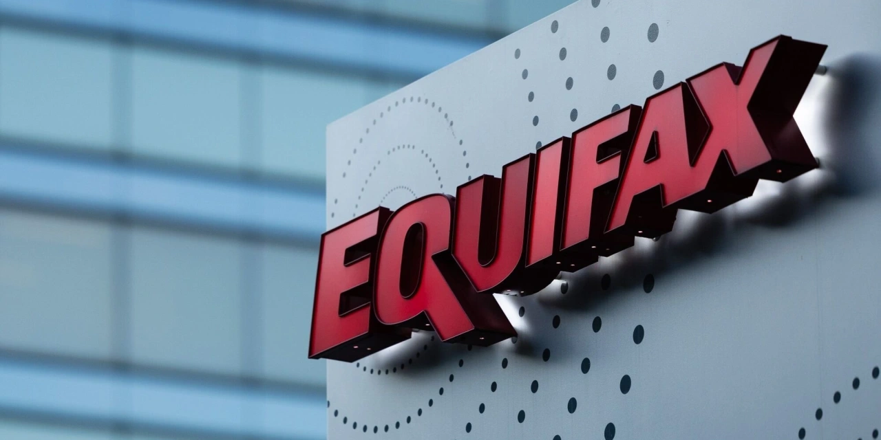 Equifax Cuts Prices After FICO Shakes Up Credit-Score Market