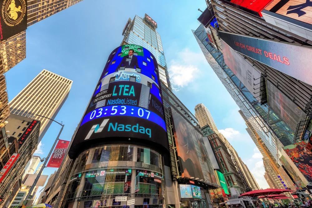 Nasdaq, S&P 500 To Open Higher After Tesla, TI Earnings: What's Driving Stock Futures? - Invesco QQQ Trus - Benzinga