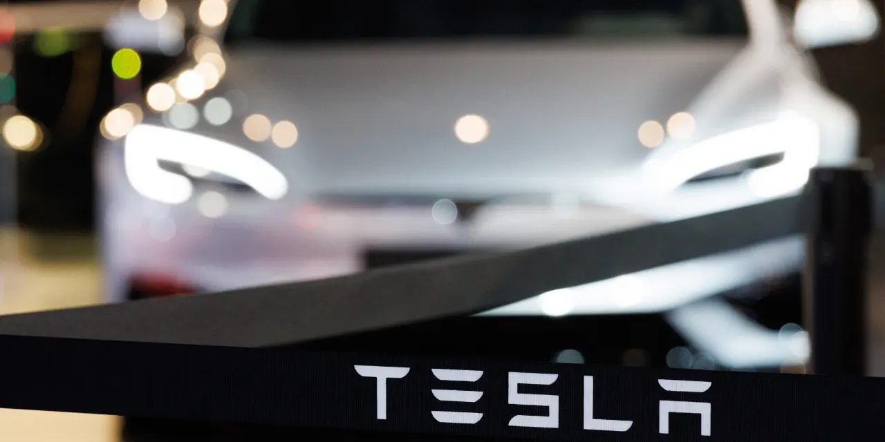 Tesla Stock Has Tons of Problems. Why This Analyst Is ‘Tactically Constructive’ Anyway.