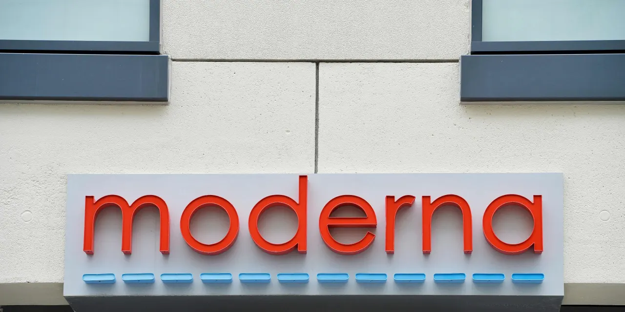 Moderna’s stock tumbles after reported leak of data for cancer vaccine